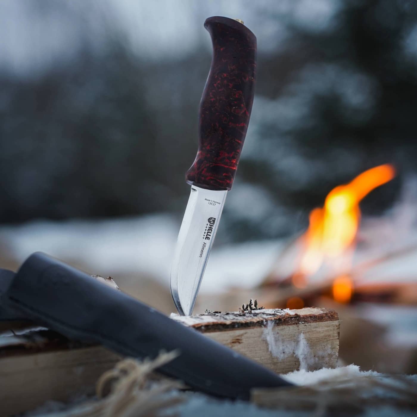 Helle Allmenn kniv med slire